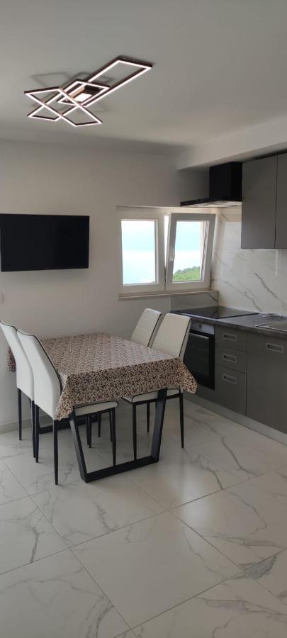 Inbox Apartment *
